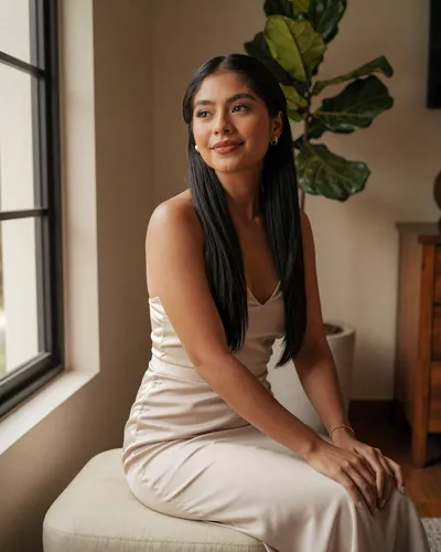 Natasha, 31-year-old Indo-Guyanese accountant from Georgetown with gentle smile and traditional values seeking marriage-minded American man